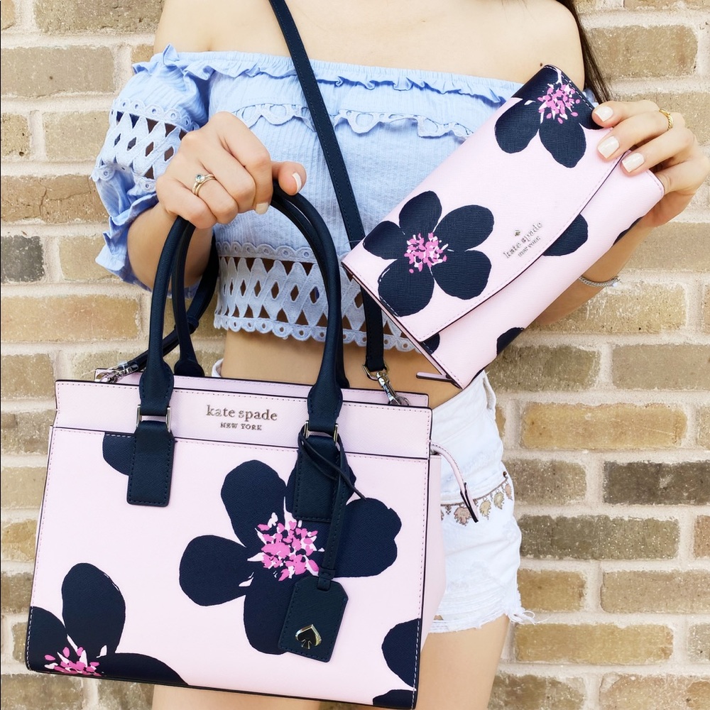 BUNDLE - Kate Spade satchel + convertible wallet - Picture 1 of 7